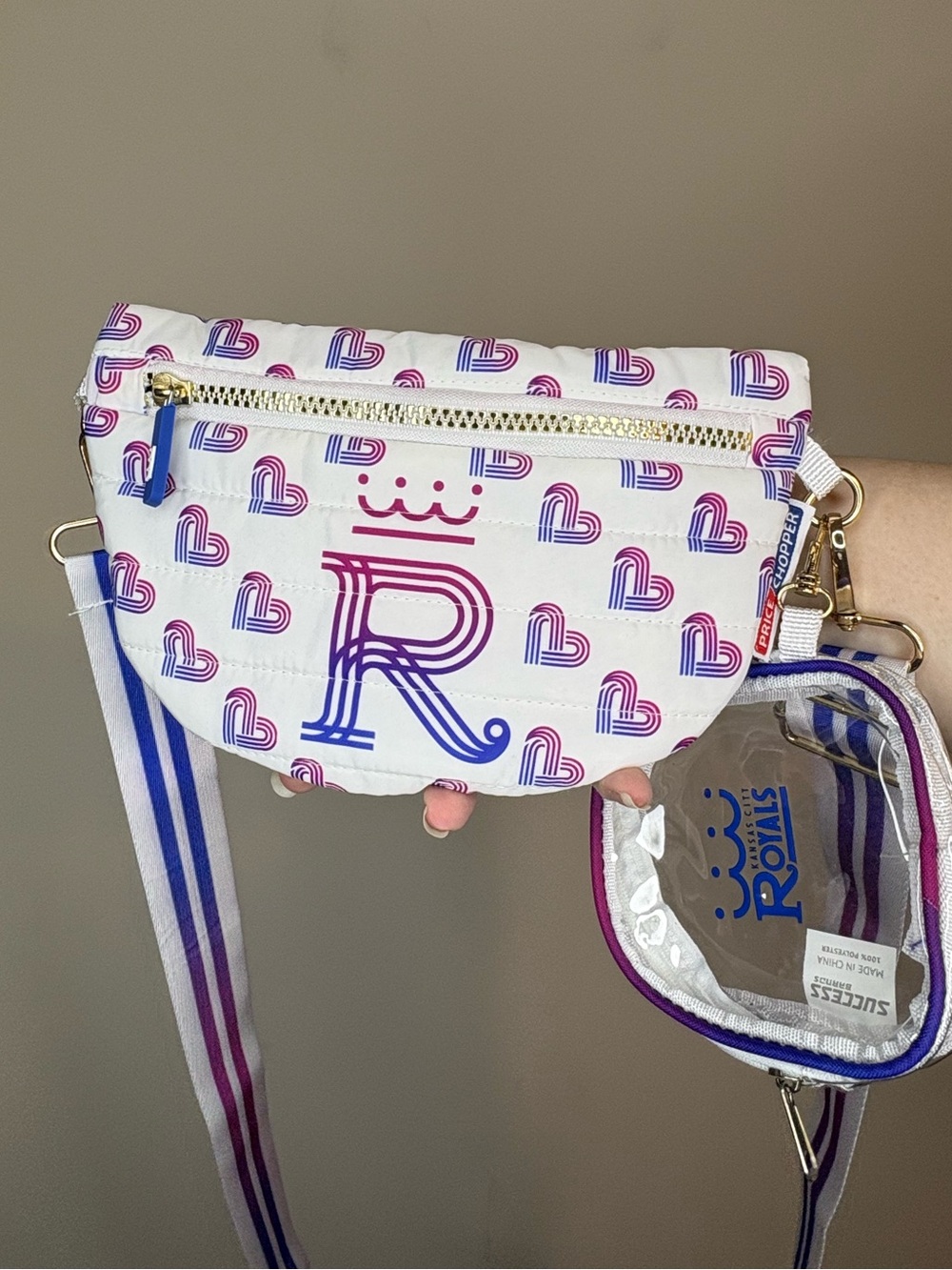 Kansas City Royals City Connect Crossbody Bag Adjustable Strap Pouch SGA New - Picture 3 of 3